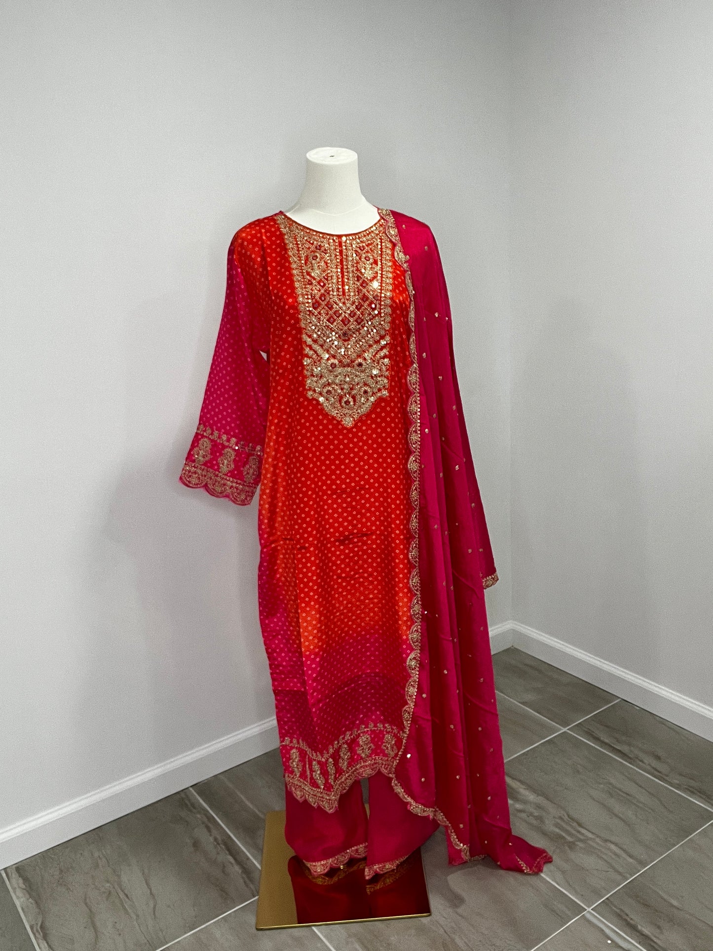 Bandhani Suit