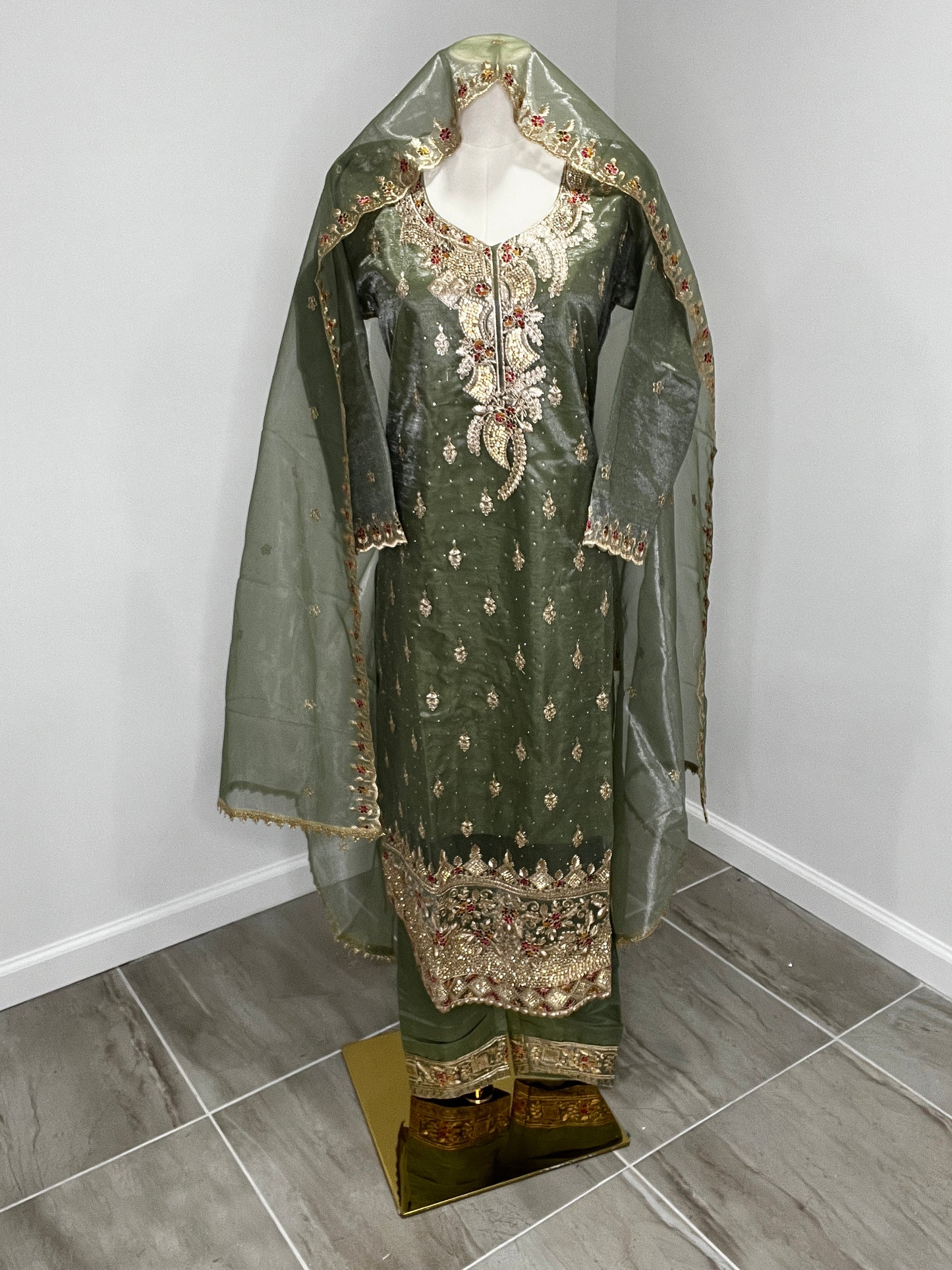 Shimmer Mehndi green pant suit